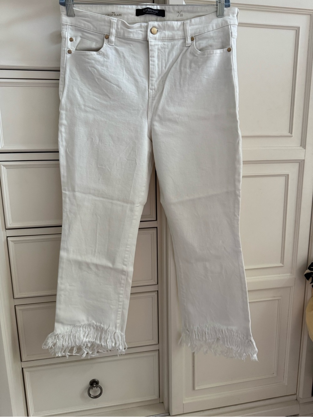 Liverpool White Fringe-Hem Flare Jeans